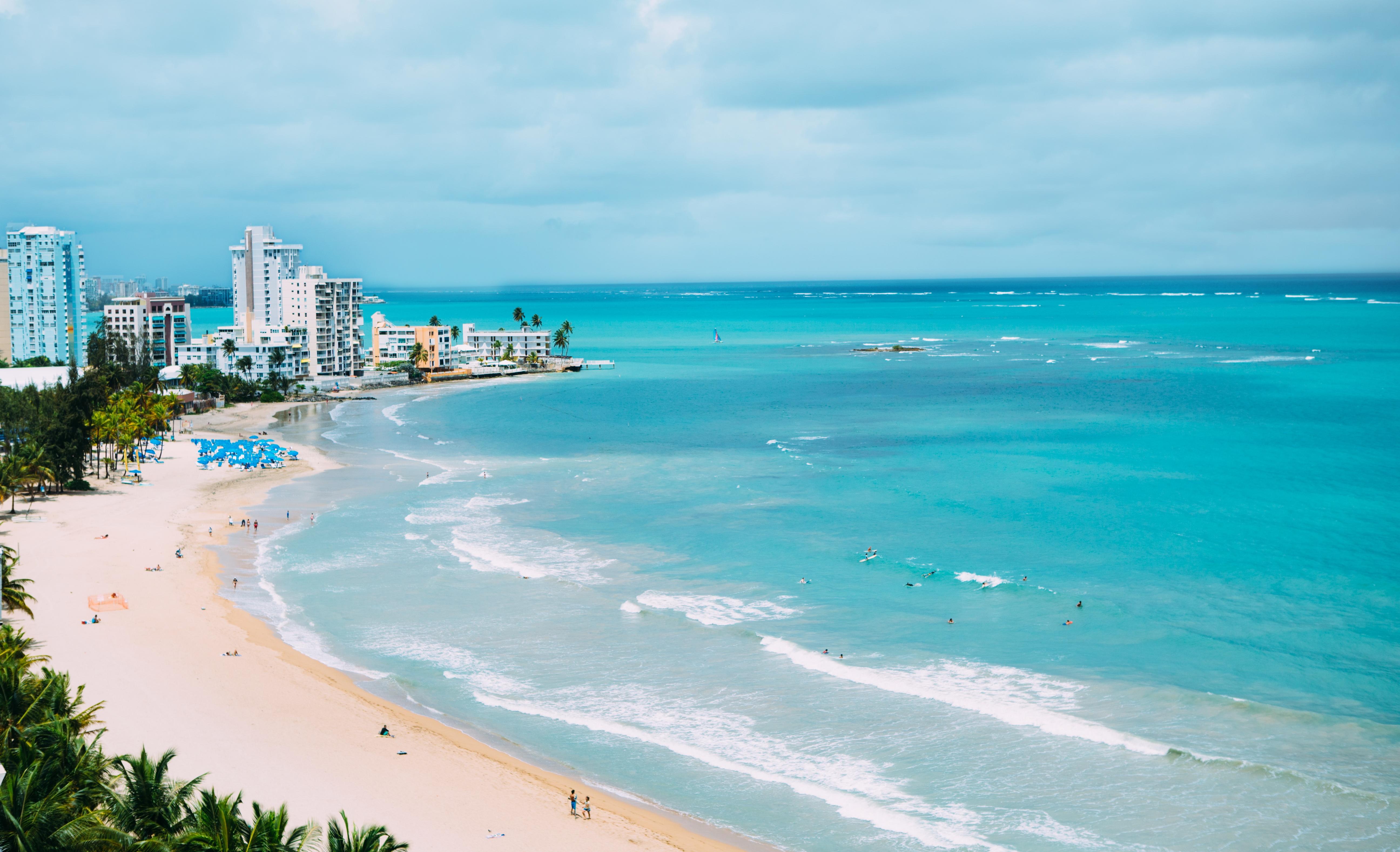 Courtyard By Marriott Isla Verde Beach Resort Сан-Хуан Екстер'єр фото