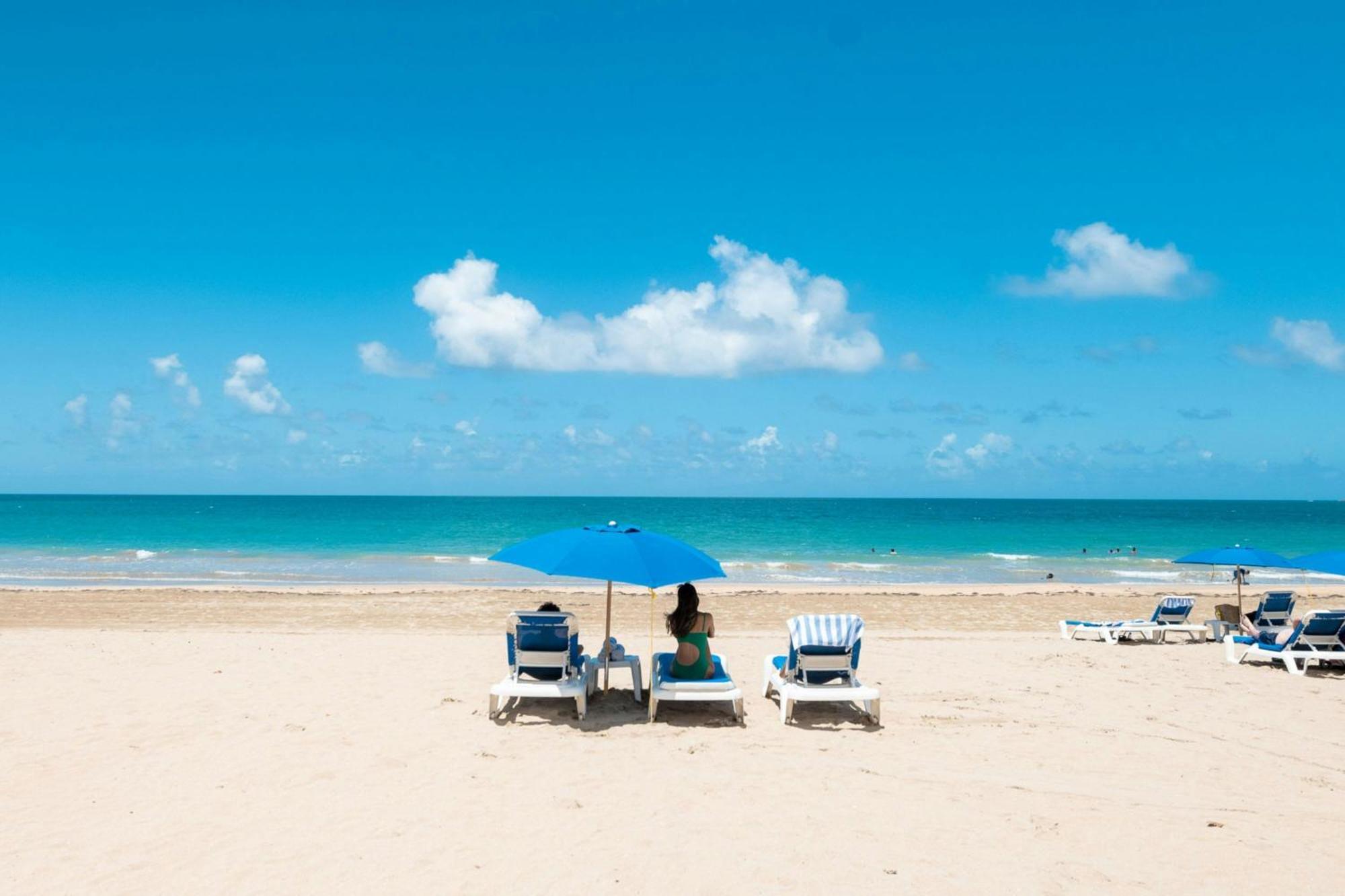 Courtyard By Marriott Isla Verde Beach Resort Сан-Хуан Екстер'єр фото